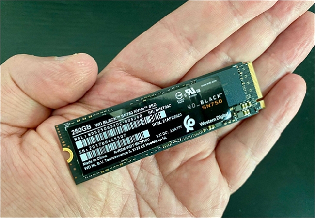 western digital의 m2 nvme 드라이브