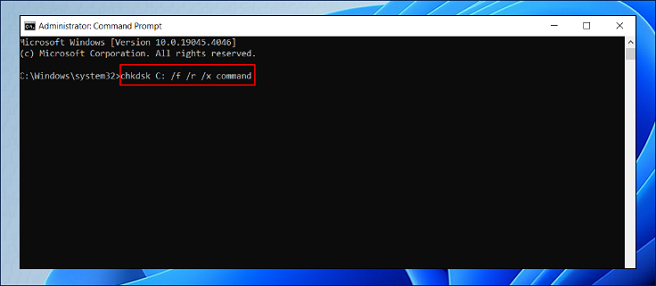 chkdsk C: /f /r /x 입력